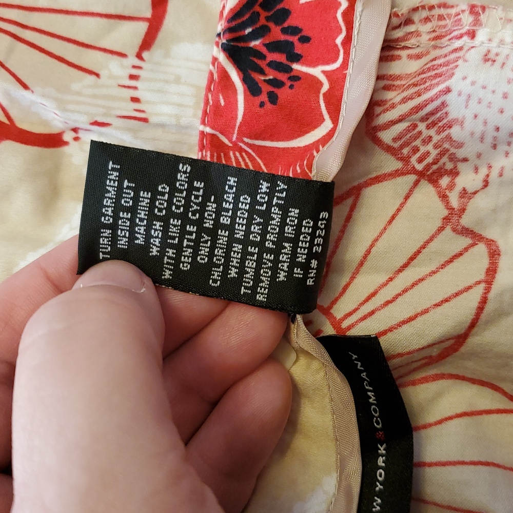 New York & Co. Floral A-Line Skirt — Red, Black, Cream — Size 8 - Picture 6 of 6